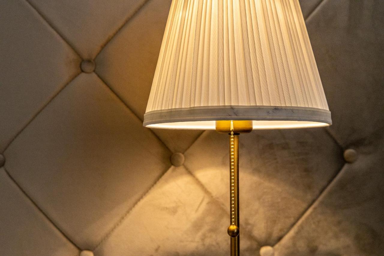 Angolkert Panzio Teglas Ngoại thất bức ảnh